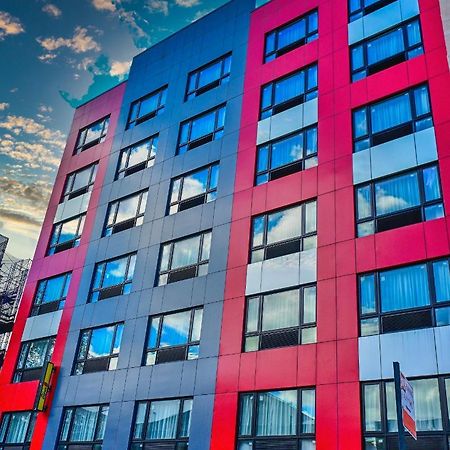 Super 8 By Wyndham Bronx Near Botanical Garden Hotel New York Ngoại thất bức ảnh